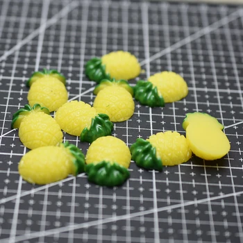 1 adet / grup reçine düz geri Simülasyon meyve sarı ananas 26mm Cabochons Scrapbooking Saç Yay Merkezi DIY dekorasyon