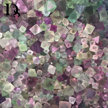 10 adet Doğal Temizle Yeşil Mor Florit Oktahedron Kuvars Kristal Noktası Kolye Kaba Geometrik Örnekleri DIY Takı