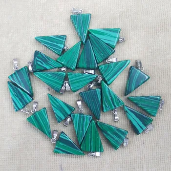 2016 moda en çok satan kaliteli Malakit taş üçgen charms kolye fit kolye yapımı 50 adet / grup Toptan ücretsiz