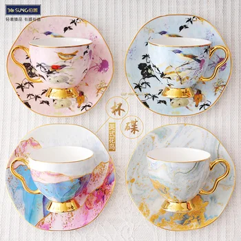 Iskandinav İngilizce Altın Kolu Kahve fincan ve çay tabağı Kum Etkisi Kemik Çini Kahve fincan ve çay tabağı
