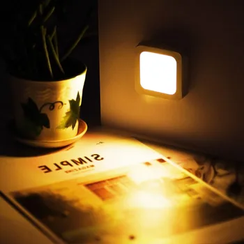 Kare hareket sensörlü LED Gece Lambası Ev Gece Aydınlatma Aracı LED İndüksiyon lamba pili güçlü Düşük Enerji Tüketimi