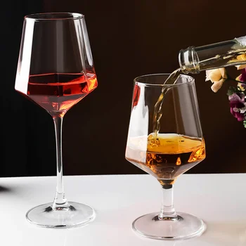 Ucuz ve Pratik 450 ml Kişilik Eşkenar Dörtgen Kadeh Kırmızı Şarap Viski Brendi Bardağı 2 adet bardak Seti Drinkware