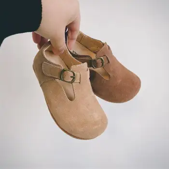 Yeni Stil çocuk ayakkabıları Bahar 2023 İngiliz Tarzı Erkek Fasulye Ayakkabı Moda Deri Kızların Yabancı Stil tek Ayakkabı 26-35