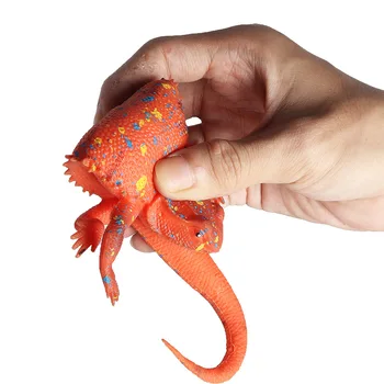 Çocuk oyuncakları TPR simülasyon hayvan modeli dekompresyon havalandırma bukalemun kum kertenkele zor böcek tutam müzik oyuncak
